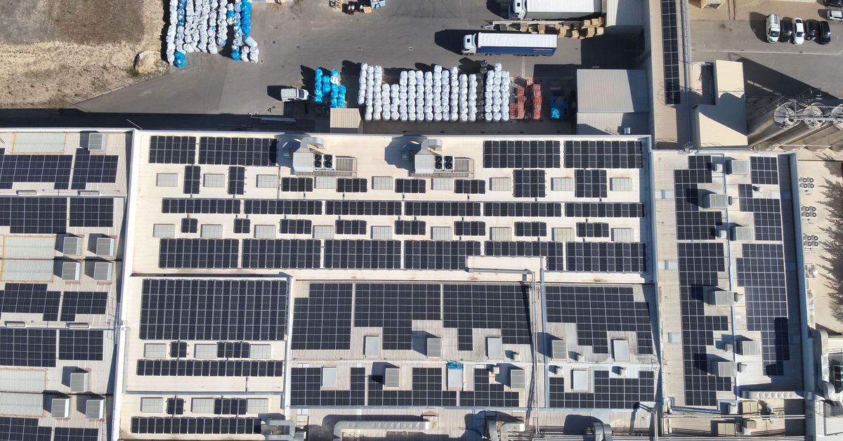 Edison Next instala una planta fotovoltaica de 6.000 m² para Faerch en ...